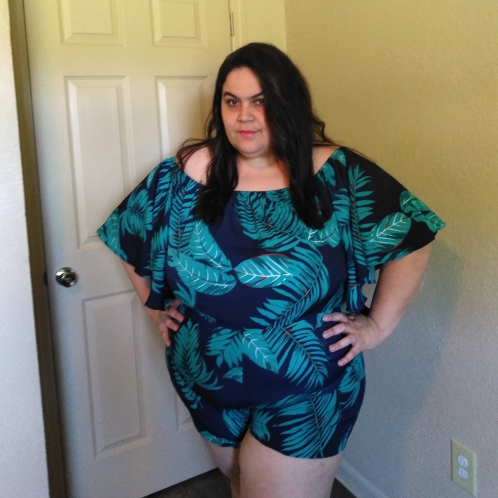 Plus Size Floral Romper 4X